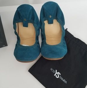 Yosi Samra BNIB ballet flats size 11 Teal suede